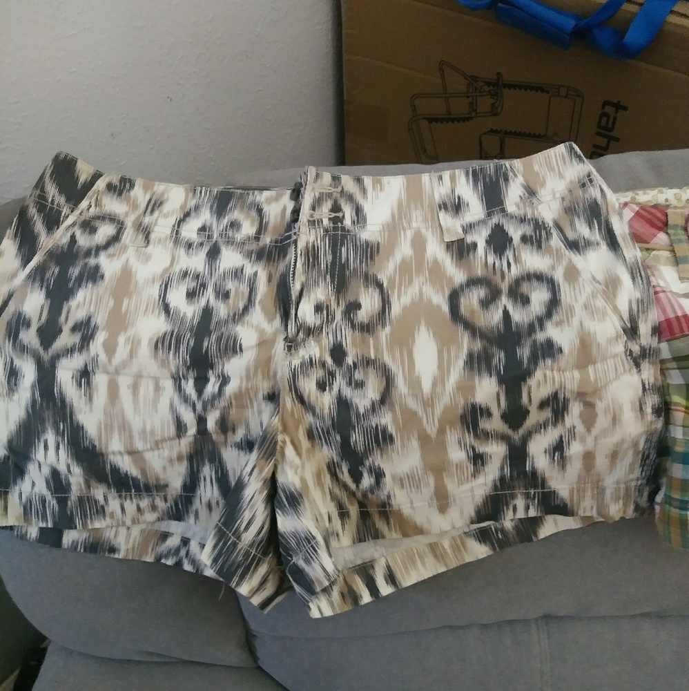 Sonama shorts size 14